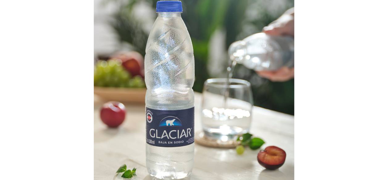 Glaciar acompaña una campaña de concientización sobre deshidratación "silenciosa"
