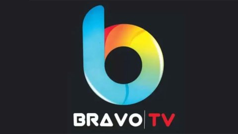 Perfil le vendió el 50% de Bravo TV a Alpha Media