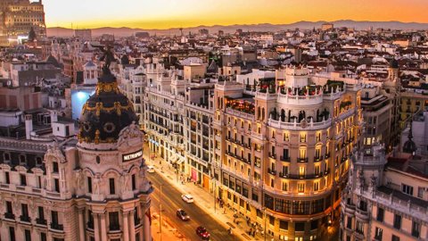 España: Las diez marcas turísticas que más invirtieron en publicidad