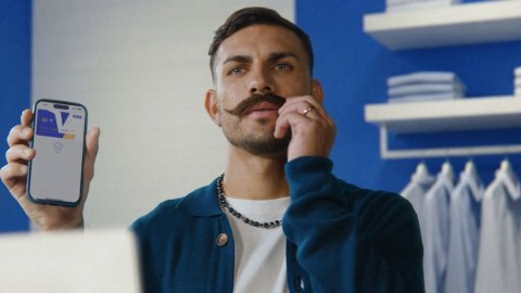 VML y Visa presenta su promoción para vivir el Mundial 2026 junto a De Paul y Paredes