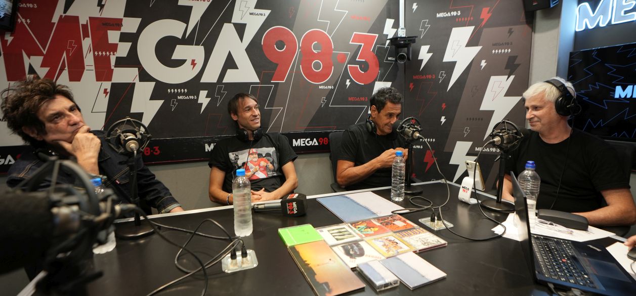 Divididos pasó por "Reloj de Plastilina" en Mega 98.3