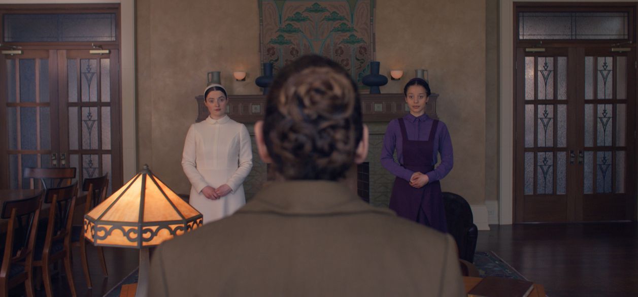Disney+ lanzó el tráiler de “Los testamentos, las hijas de Gilead”