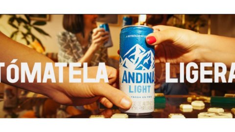 Colombia: Andina Light lanza “Tómatela ligera”, su nueva campaña