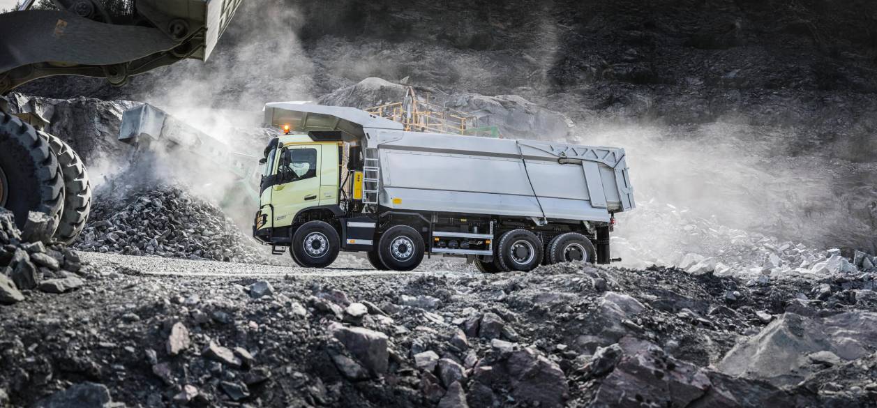 Volvo apuesta al sector minero argentino y debuta con stand propio en San Juan