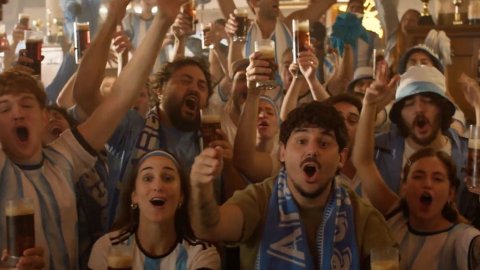 “Somos Insoportables”, la nueva campaña mundialista de Fernet Branca y Zurda Agency