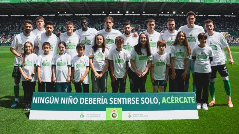 "Niños abandonados", la acción de Almacén para el Real Racing Club