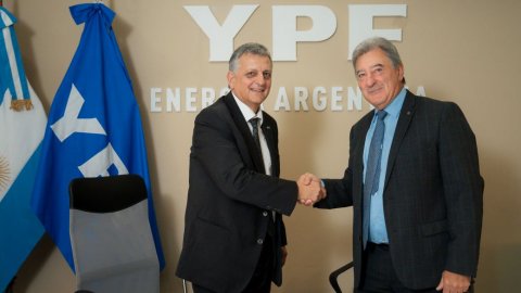 YPF y Prestige Auto celebran un acuerdo que impulsa nuevas soluciones para la movilidad