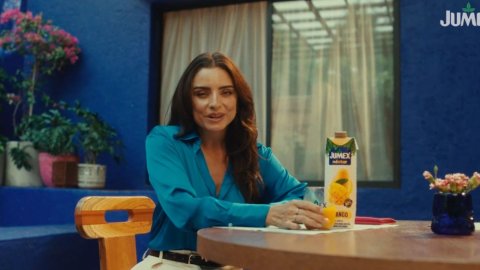 “Anfitriones”, lo nuevo de Raval + hello_ para Jumex en México