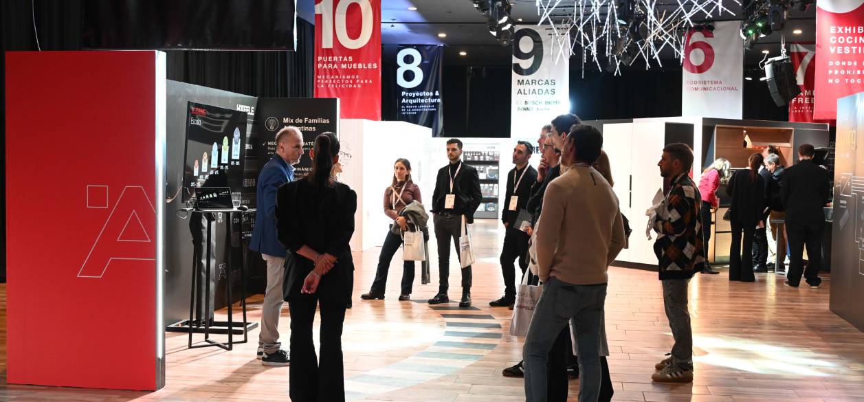 Häfele reúne a distribuidores, fabricantes y profesionales en su primer Open House local