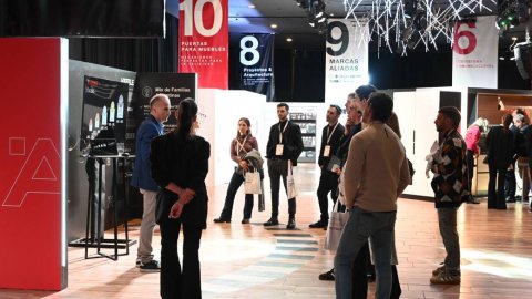 Häfele reúne a distribuidores, fabricantes y profesionales en su primer Open House local