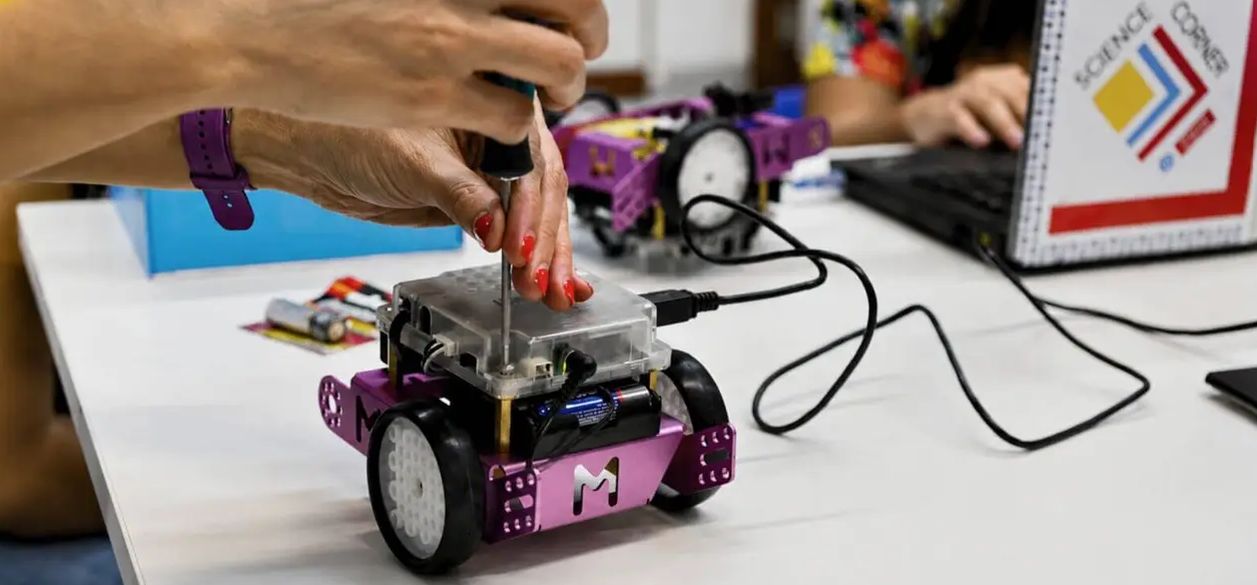 GlobalLogic se une al Club de Chicas Programadoras para impulsar el talento femenino en tecnología