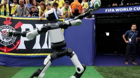 La robótica llegó al Mundial: Hyundai presentó a Atlas durante el entretiempo