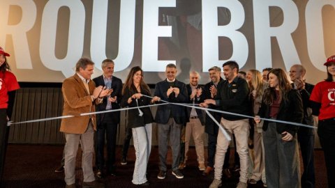 Cencosud y Cinemark inauguran un nuevo complejo en Factory Parque Brown