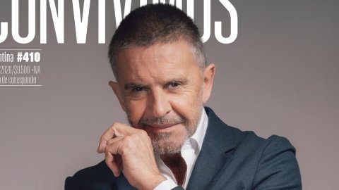 Osvaldo Laport protagoniza la edición de agosto de Convivimos