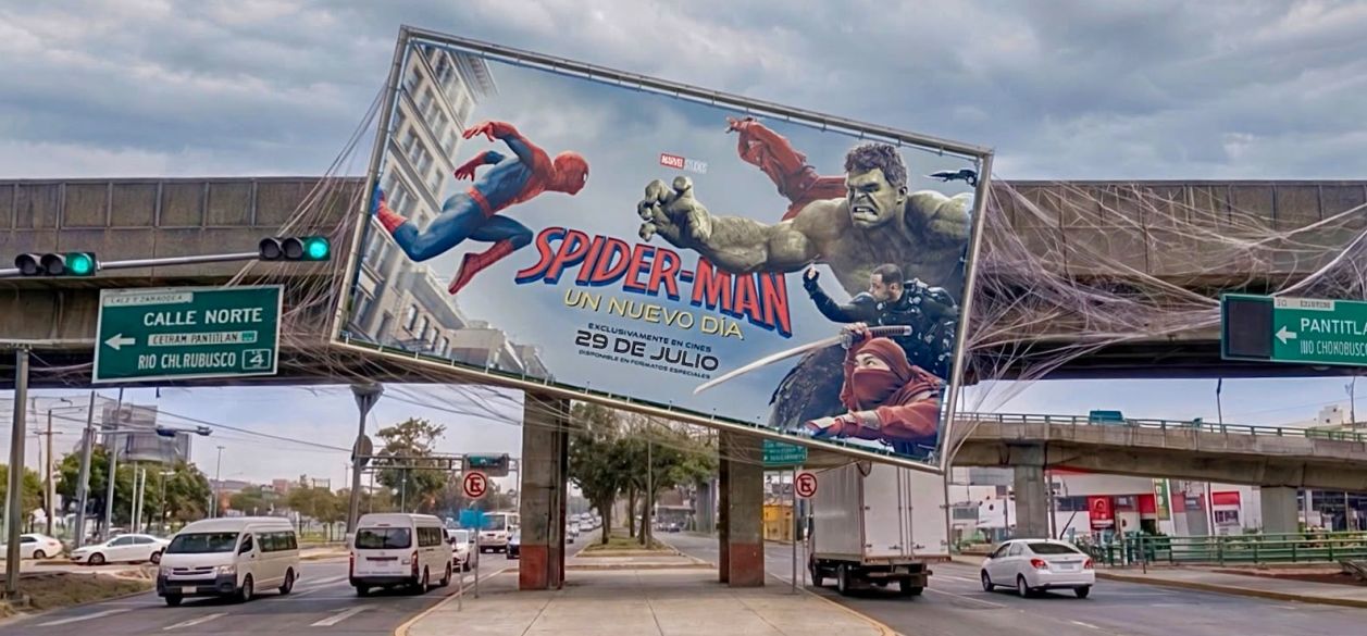 Spider-Man invade las calles de Ciudad de México con una campaña OOH