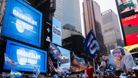 Vermut impulsó contenidos estratégicos del Mundial 2026 para YPF, Quilmes y Medifé
