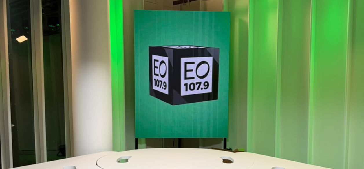 El Observador 107.9 estrena nuevo estudio: más grande, tecnológico y en 4K