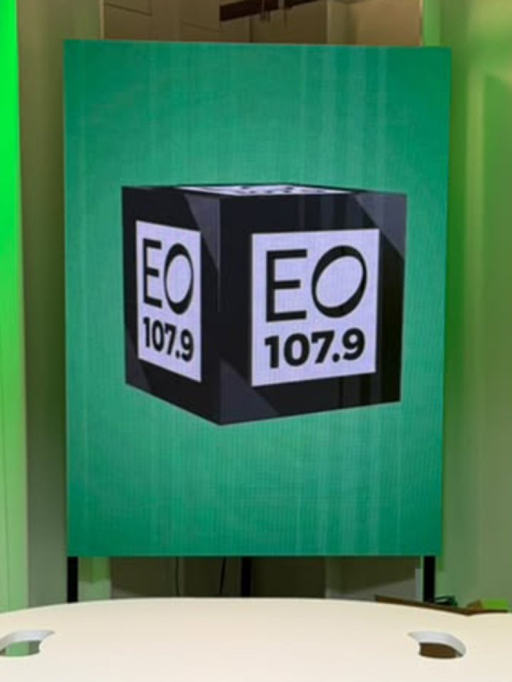 El Observador 107.9 estrena nuevo estudio: más grande, tecnológico y en 4K