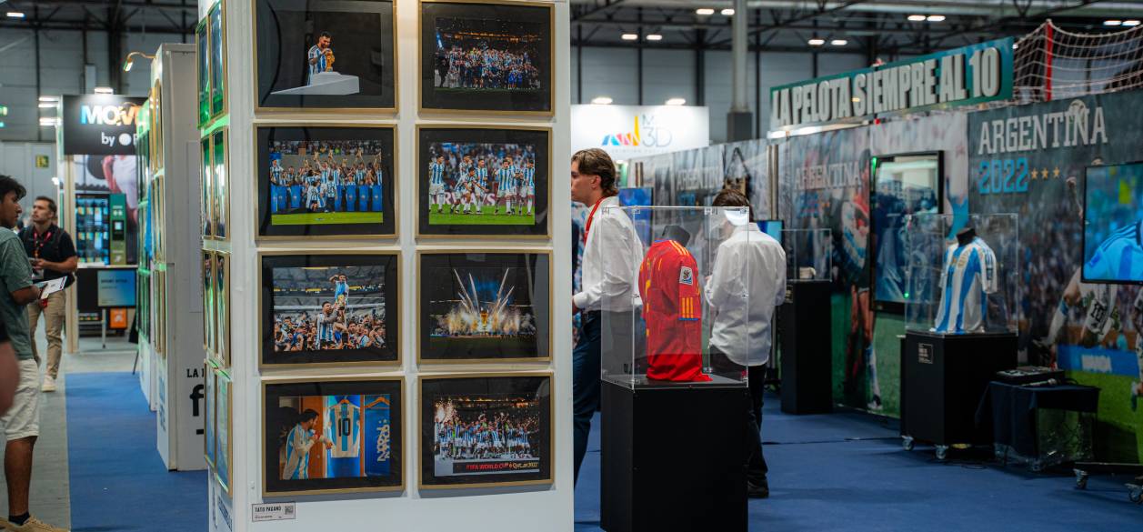 Fútbol +Arte presenta "Argentina × España: El legado del 10" en Barcelona