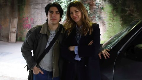 América TV comenzó el rodaje de "La escena prohibida"