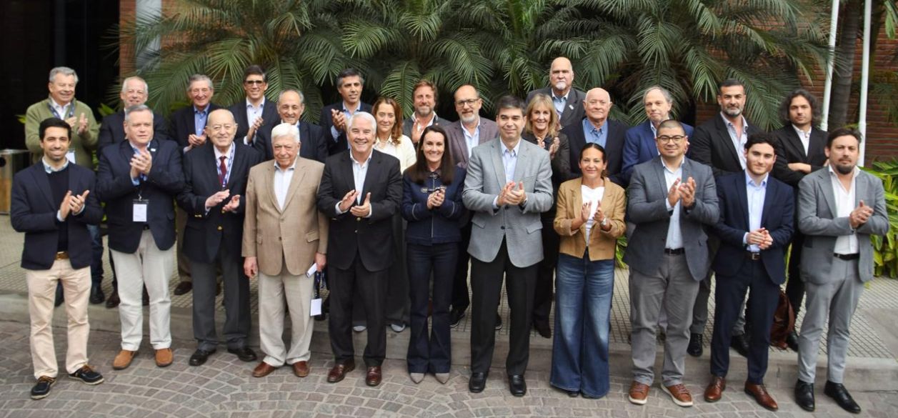 La Asamblea General de ADEPA cerró con la designación de nuevas autoridades y un llamado por el futuro del periodismo