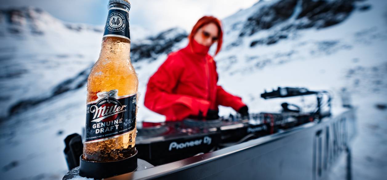 Miller acompaña a Tango Bio Sessions en su recorrido por escenarios naturales del país