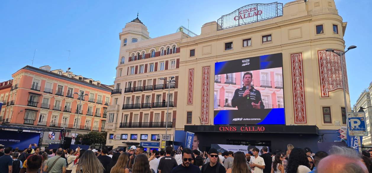 Atlassian Williams F1 Team lleva la Fórmula 1 al centro de Madrid con una activación en Callao City Lights