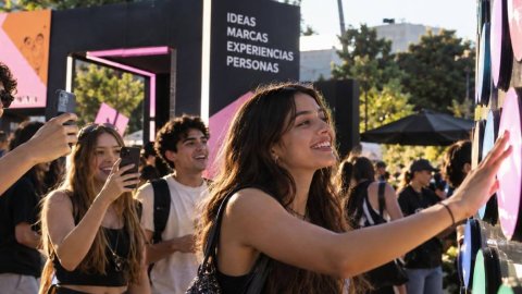 Las marcas frente a la Generación Z: la experiencia como nuevo eje de conexión