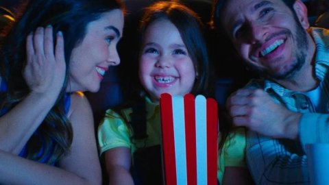 Flix Media presentó “Desconexión saludable, conexiones reales”, su nuevo comercial institucional