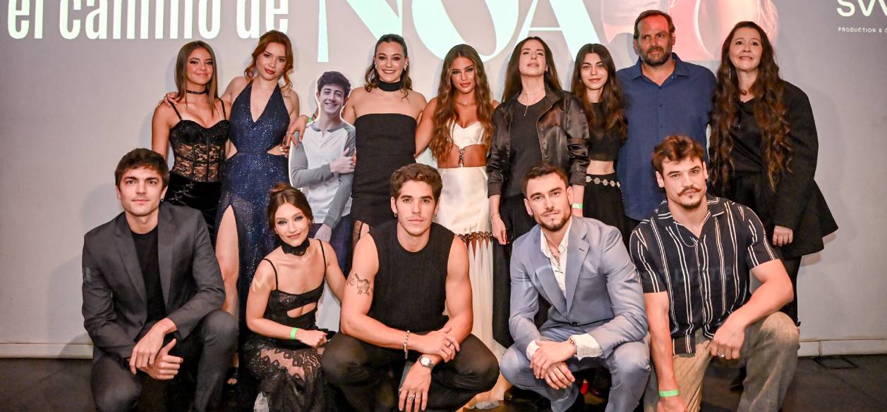 América TV presentó la avant première de "Mirame así, el camino de Noa"