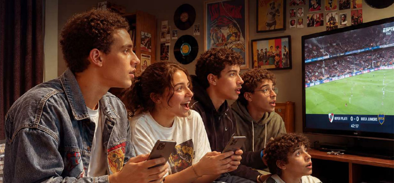 Human Connections Media: El contenido en vivo recupera protagonismo frente a la fragmentación digital
