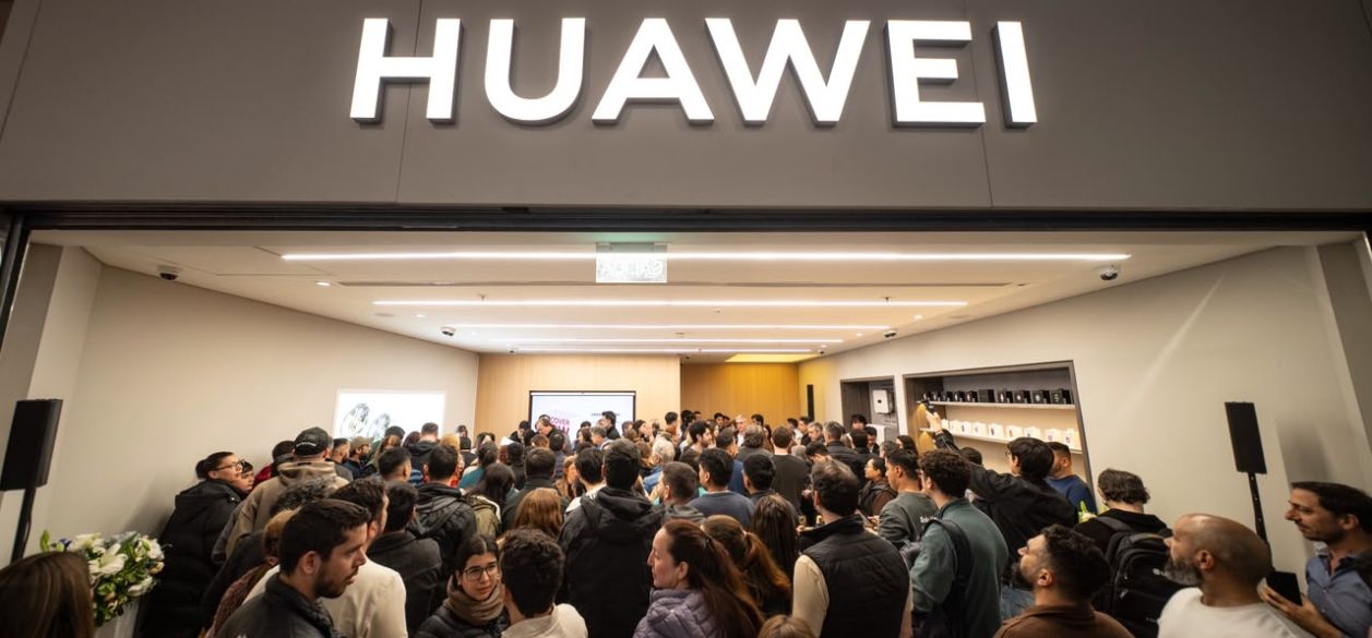 Huawei inauguró su primera Tienda Autorizada en Argentina