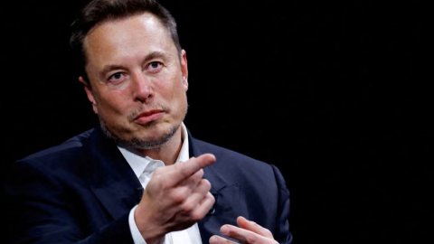 Elon Musk habría invertido US$1.000 millones en Skydance, el gigante que controla Paramount y Warner Bros.