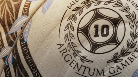 Argentum Gambeta Derbi: la nueva pelota de adidas y AFA debutará en el Superclásico