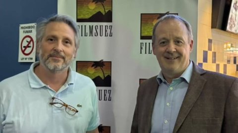FilmSuez copresentó la avant premiere de “¿Querés ser mi hijo?”
