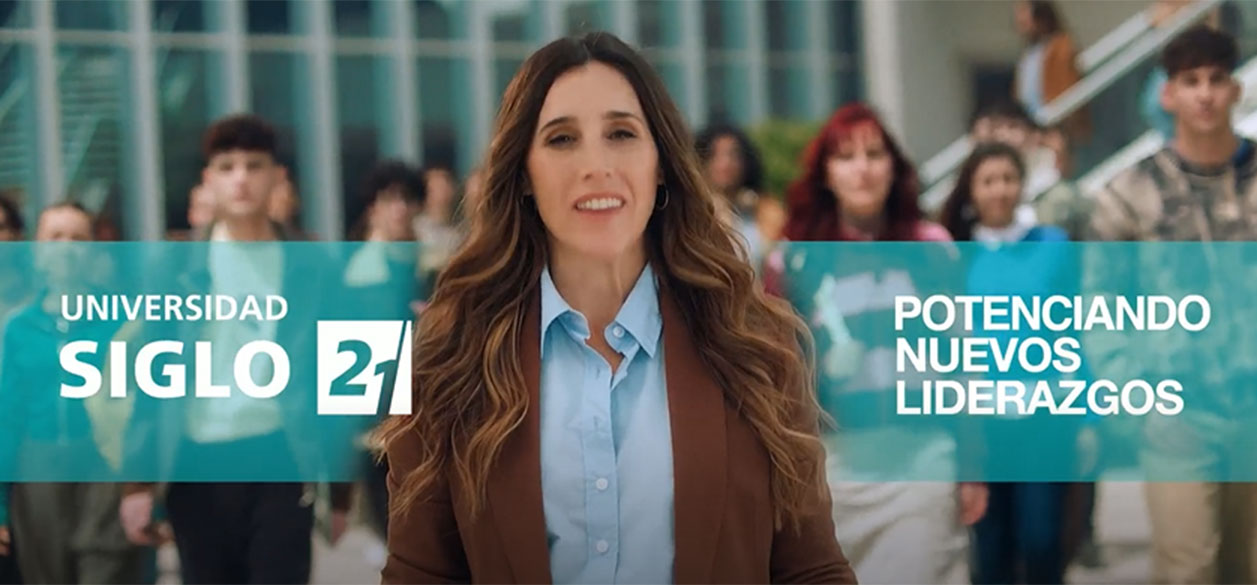 Soledad Pastorutti protagoniza la nueva campaña de Universidad Siglo 21, creada por Don by Havas
